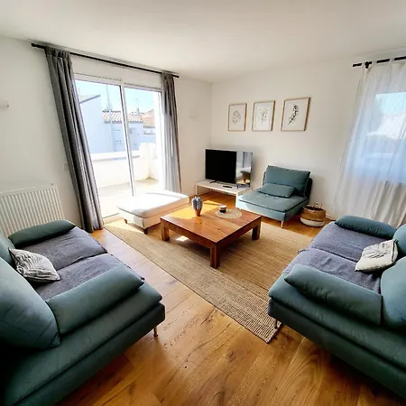 Maison Renovee 5 Chambres, Wifi, Parking, A 800m Du Marche Et 1km - Fr-1-92-891 *